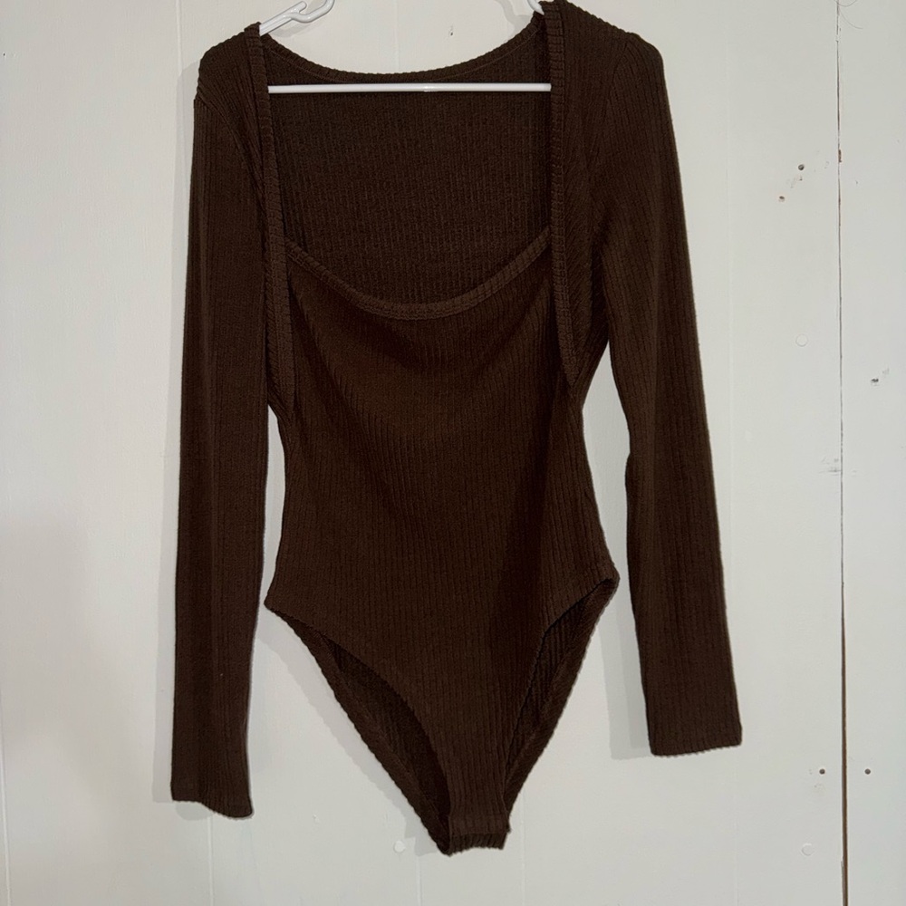 Brown Long Sleeve Bodysuit and burnt orange off shoulder sweater top